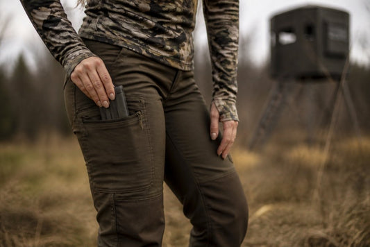 Durable Women's Hunting Pants: Pockets That Work